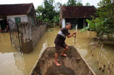 Phóng sự ảnh: 5 ngày ăn ngủ trên đê - 6