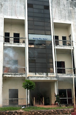 Chùm ảnh: 10 phút để giải cứu con tin - 1 Chùm ảnh: 10 phút để giải cứu con tin - 1