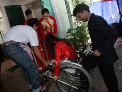 Đám cưới đẹp của hai người trẻ đặc biệt - 4