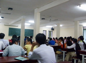 Trụ bêtông che khuất tầm nhìn lớp học - 1 Trụ bêtông che khuất tầm nhìn lớp học - 1