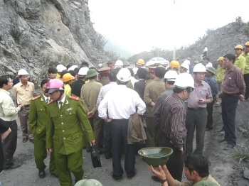 Bàng hoàng thủy điện Bản Vẽ - 6