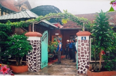 Người “vẽ” bản đồ Việt Nam bằng đá độc đáo - 2 Người “vẽ” bản đồ Việt Nam bằng đá độc đáo - 2