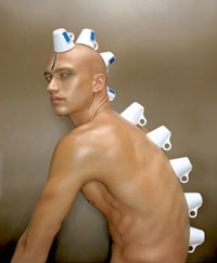 Không một mảnh vải, vẫn che được thân! - 3