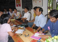 Hiệu trưởng cố tình “lấy thịt đè người”  - 1 Hiệu trưởng cố tình “lấy thịt đè người”  - 1