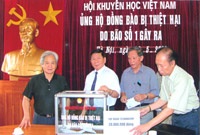 Chia sẻ với miền Trung trong cơn hoạn nạn - 1