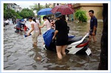 Mưa lớn, Hà Nội lại chìm trong nước - 3