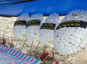 Mếu máo… hi vọng buồn - 2