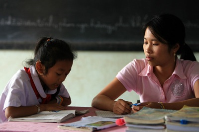 Học tiếng Việt trên đất nước Triệu Voi - 1 Học tiếng Việt trên đất nước Triệu Voi - 1