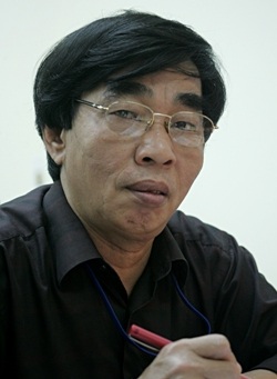 Hoàng Trần Cương - Người mang sóng của ba dòng sông       - 1