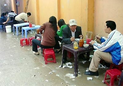 Nhớp nháp, khó chịu vì trời nồm - 1 Nhớp nháp, khó chịu vì trời nồm - 1