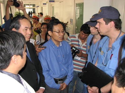 Chiều nay, 14 bệnh nhân người Nga sẽ về nước - 1 Chiều nay, 14 bệnh nhân người Nga sẽ về nước - 1