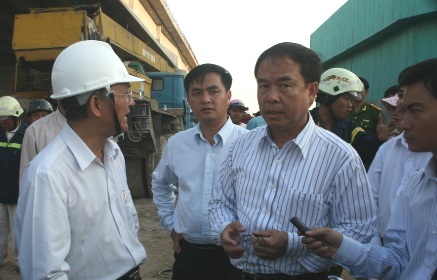 Sập nhịp cầu tuyến cao tốc TPHCM - Trung Lương - 3 Sập nhịp cầu tuyến cao tốc TPHCM - Trung Lương - 3