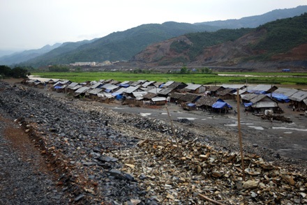 Vội vã Mường Lay - 2