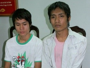 “Siêu cướp giật” dây chuyền vàng sa lưới - 1 “Siêu cướp giật” dây chuyền vàng sa lưới - 1