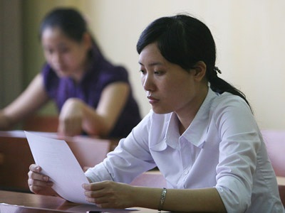 Mùa tuyển sinh 2009: “Cửa hẹp” cho khối B - 1 Mùa tuyển sinh 2009: “Cửa hẹp” cho khối B - 1