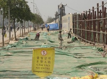 Sụt lún trước công trình tòa nhà cao nhất Việt Nam - 1 Sụt lún trước công trình tòa nhà cao nhất Việt Nam - 1