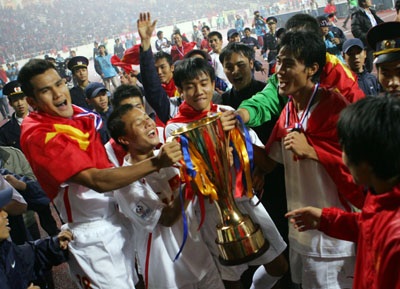 Phút ăn mừng chiến thắng của “tân vương” Việt Nam - 7 Phút ăn mừng chiến thắng của “tân vương” Việt Nam - 7