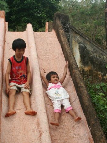 Bé Hảo tinh nghịch trong ngày đầu năm mới  - 6