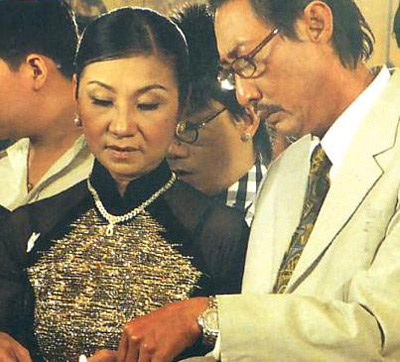 Chùm ảnh: “Cô gái xấu xí” Huyền Diệu lên xe hoa  - 4