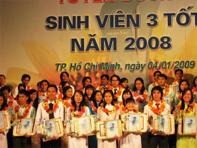 Tuyên dương 57 gương mặt “Sinh viên 3 tốt” - 1 Tuyên dương 57 gương mặt “Sinh viên 3 tốt” - 1