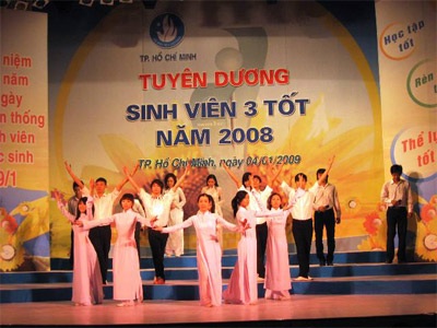 Tuyên dương 57 gương mặt “Sinh viên 3 tốt” - 2 Tuyên dương 57 gương mặt “Sinh viên 3 tốt” - 2