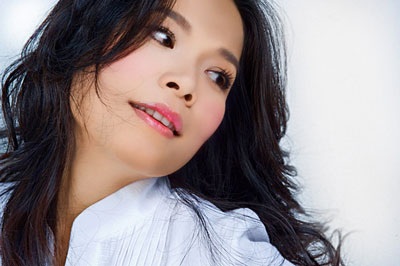 Mỹ Lệ - Ra đĩa dễ dãi hóa ra thiếu tôn trọng bản thân - 1 Mỹ Lệ - Ra đĩa dễ dãi hóa ra thiếu tôn trọng bản thân - 1