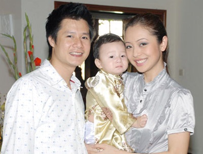 Chùm ảnh: Lễ thôi nôi con trai Quang Dũng và Jennifer Phạm - 7 Chùm ảnh: Lễ thôi nôi con trai Quang Dũng và Jennifer Phạm - 7