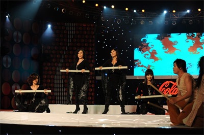 Hồ Ngọc Hà sở hữu Album Vàng 2008 - 6