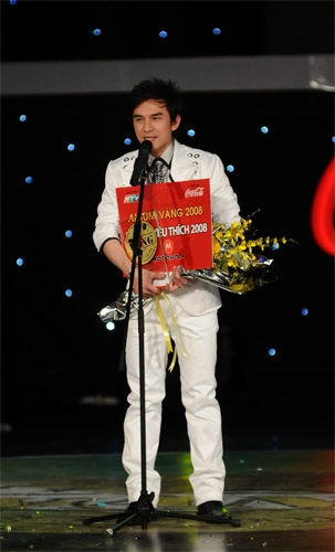 Hồ Ngọc Hà sở hữu Album Vàng 2008 - 1