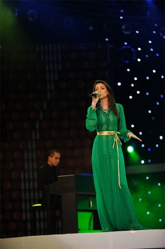 Hồ Ngọc Hà sở hữu Album Vàng 2008 - 9