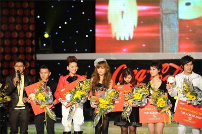 Hồ Ngọc Hà sở hữu Album Vàng 2008 - 4