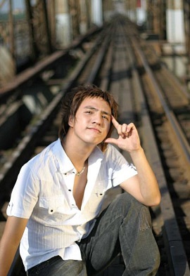 Tăng Nhật Tuệ: “Tôi và Hoàng Thùy Linh tin tưởng nhau” - 1 Tăng Nhật Tuệ: “Tôi và Hoàng Thùy Linh tin tưởng nhau” - 1