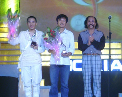 “Ông tôi” gần đuổi kịp… “Bà tôi”! - 5 “Ông tôi” gần đuổi kịp… “Bà tôi”! - 5