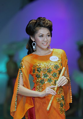 Ngôi vị hoa hậu xướng tên: Trần Thị Quỳnh! - 10