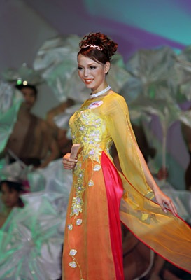 Ngôi vị hoa hậu xướng tên: Trần Thị Quỳnh! - 11