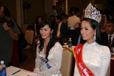 Hoa hậu Hoàn vũ 2008 chính thức được tổ chức tại Việt Nam! - 6 Hoa hậu Hoàn vũ 2008 chính thức được tổ chức tại Việt Nam! - 6
