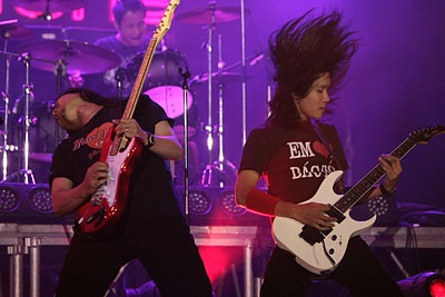 “Rockstorm 2009 - Sự trở lại” rất đáng nhớ! - 2 “Rockstorm 2009 - Sự trở lại” rất đáng nhớ! - 2