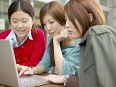 Hãy vượt qua “bẫy” web đen - 1 Hãy vượt qua “bẫy” web đen - 1