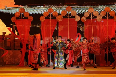 10 mỹ nhân xuất hiện ấn tượng trong live show Đan Trường - 8 10 mỹ nhân xuất hiện ấn tượng trong live show Đan Trường - 8