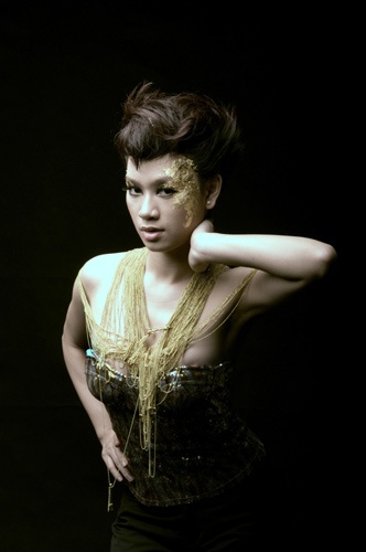 Trà My Idol: “Tôi luôn biết cách tránh cạm bẫy” - 2 Trà My Idol: “Tôi luôn biết cách tránh cạm bẫy” - 2