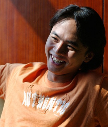 Văn Anh: “Bây giờ tôi chỉ đỡ nhát thôi…” - 1