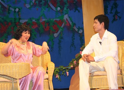 Trịnh Kim Chi làm “me Tây” - 2