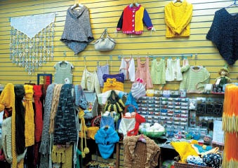 Con gái Hàn cũng “nghiện” đan len - 1 Con gái Hàn cũng “nghiện” đan len - 1