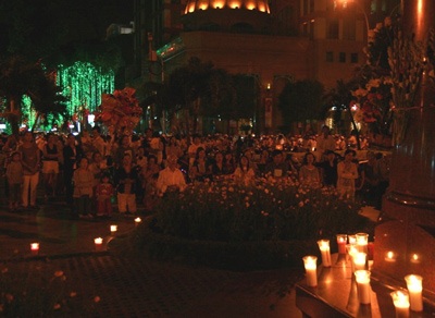 Noel này, hẹn hò ta đi ngắm phố phường… - 11