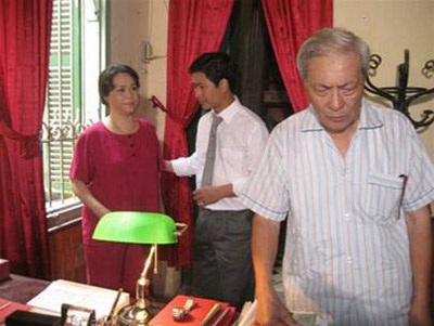 Xem phim “Luật đời”: Vòng tròn nhân quả và nỗi xót xa - 1 Xem phim “Luật đời”: Vòng tròn nhân quả và nỗi xót xa - 1