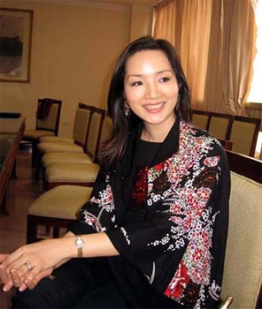 Giáng My: “Có đổ vỡ tôi mới biết cách tự đứng dậy…” - 1