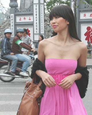 Chùm ảnh: “Chân dài” Hà Anh trở về với trái tim đang yêu... - 1 Chùm ảnh: “Chân dài” Hà Anh trở về với trái tim đang yêu... - 1