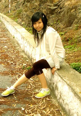 Thuý Hằng - cô nàng Rapper “nữ tính” - 4