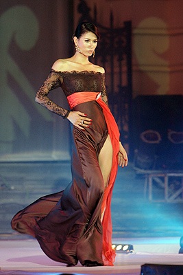 “Huyền thoại đương đại” lấp lánh khát khao - 5