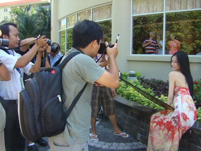 Chùm ảnh vui: Zoom vào… người đẹp - 3